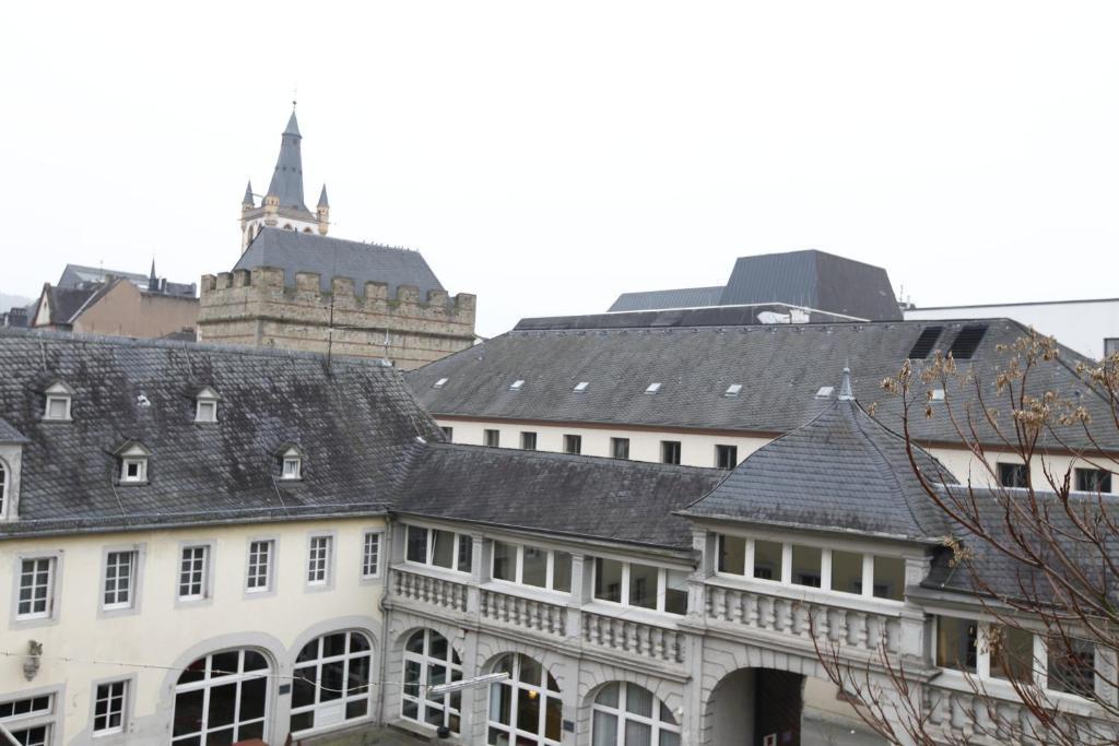 Kolping Hostel Trier Im Warsberger Hof エクステリア 写真